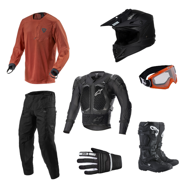 Motocross outfit met Harnas, jersey, crossbroek, crosshelm, bril, lichte handschoenen en motocross laarzen